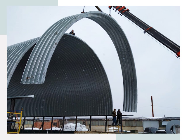 Полукруглые ангары в Череповце